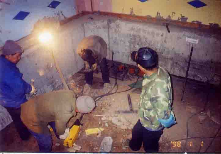 船形建筑物平移简介